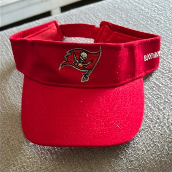 Raymond Red Adult Visor - Picture 1 of 4